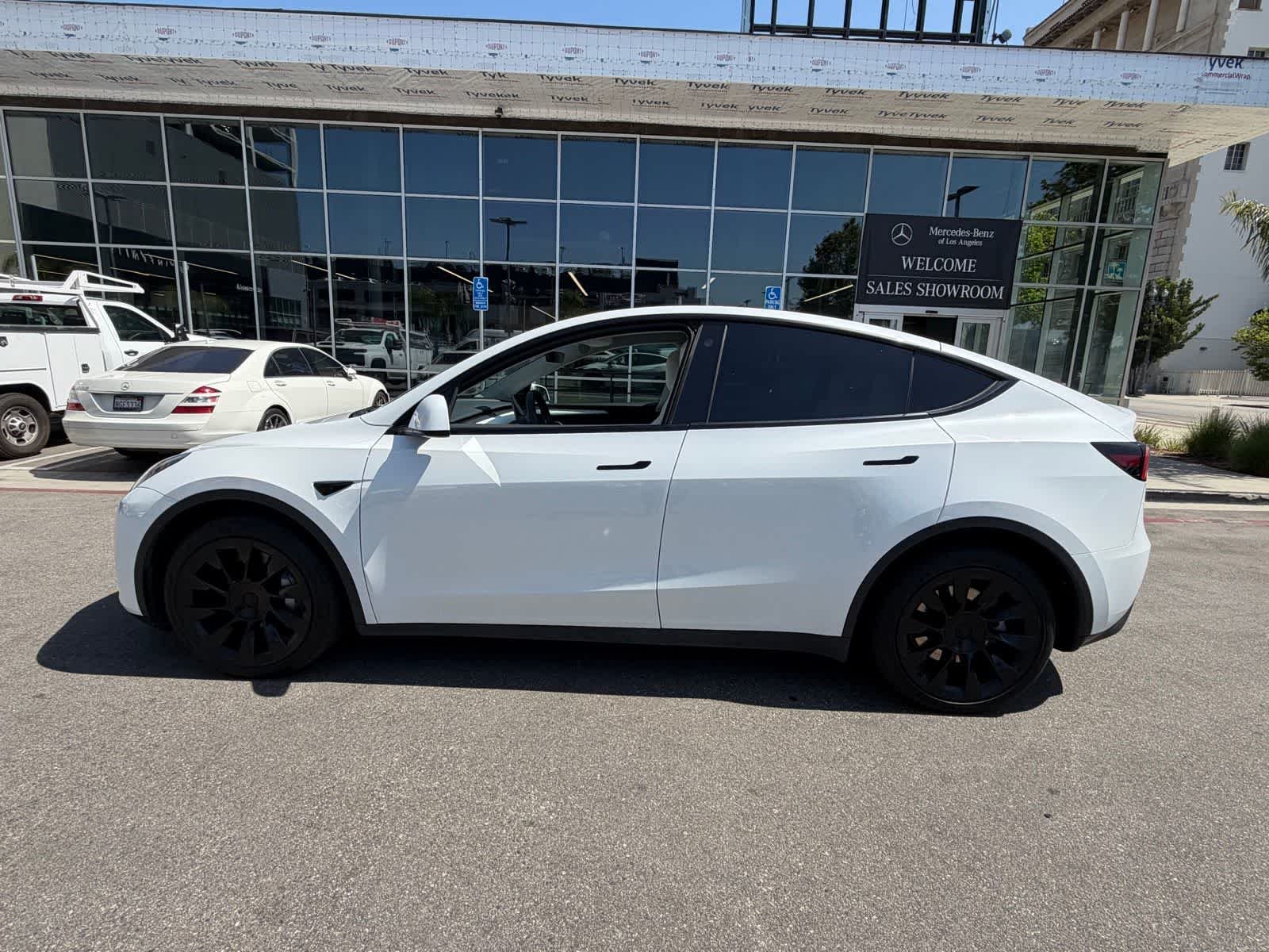 Used 2023 Tesla Model Y Long Range with VIN 7SAYGDEE9PF599201 for sale in Los Angeles, CA