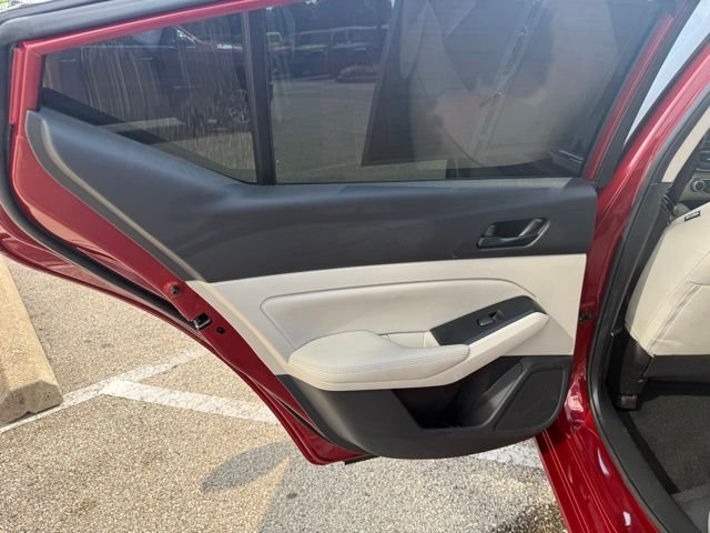 Used 2024 Red Nissan 2.5 SV image 22