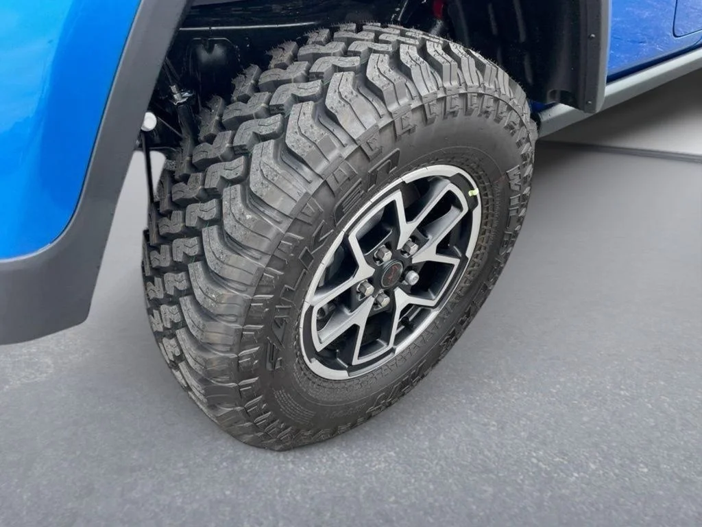 New 2026 Hydro Blue Pearl-Coat Exterior Paint Jeep Rubicon X image 11