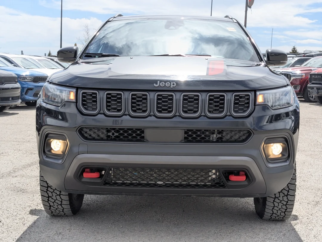 Certified Used 2024 Black Jeep Trailhawk - - 4x4 - Sun & Sound Group - Dual Pane Sunroof - Leather - NAV & More! image 3