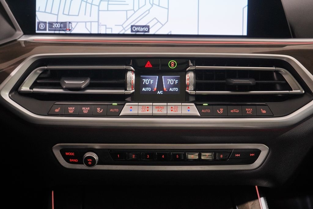 Used 2023 Dark Graphite BMW xDrive40i image 13