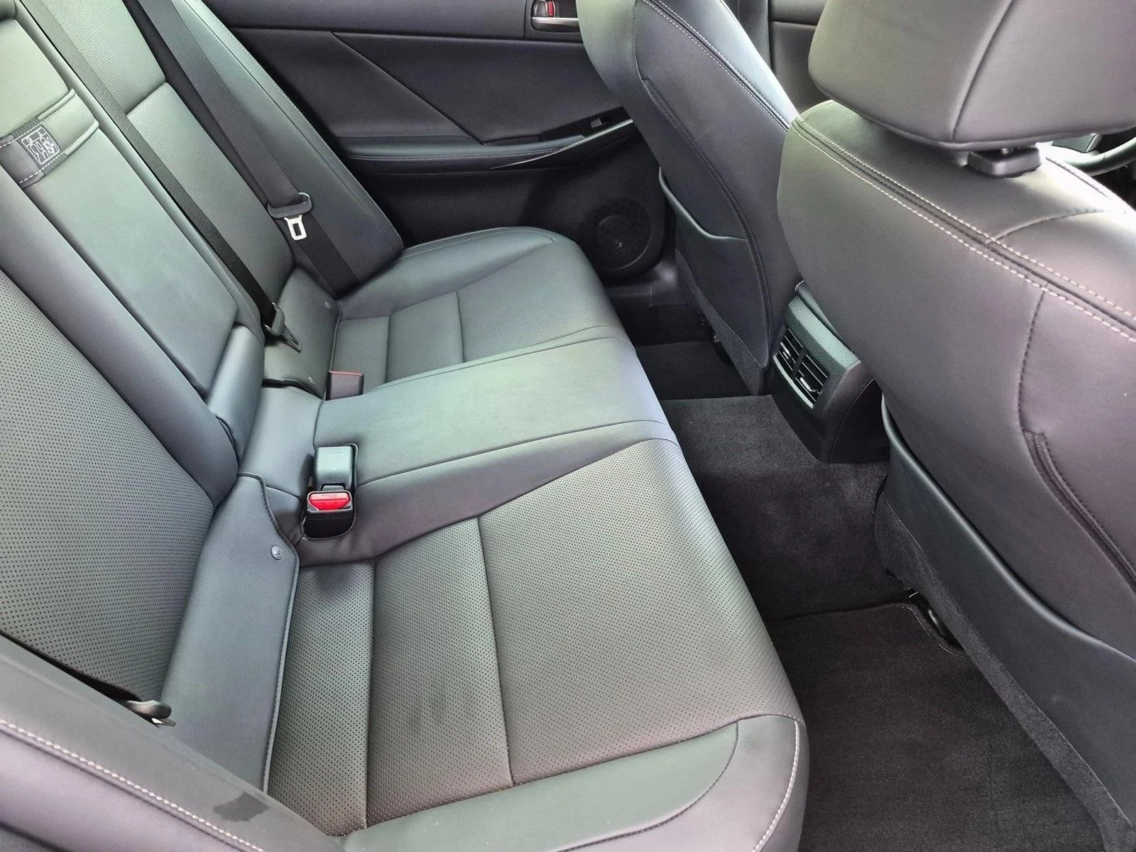Certified Used 2025 Infrared Lexus IS 350 F SPORT Design image 18