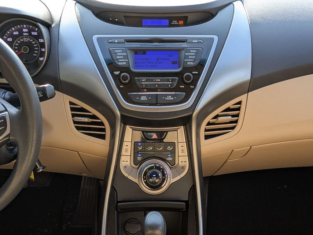 Used 2013 Brown Hyundai GLS image 17