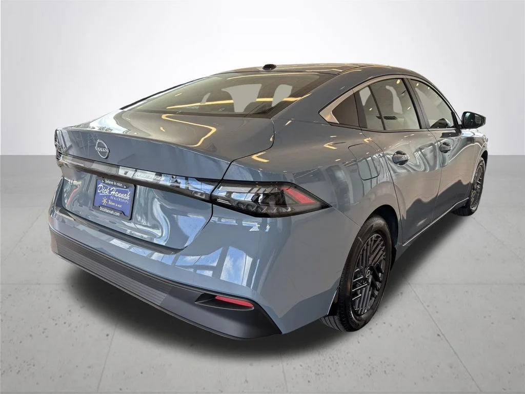 New 2026 Atlantic Gray Metallic Nissan SV image 7