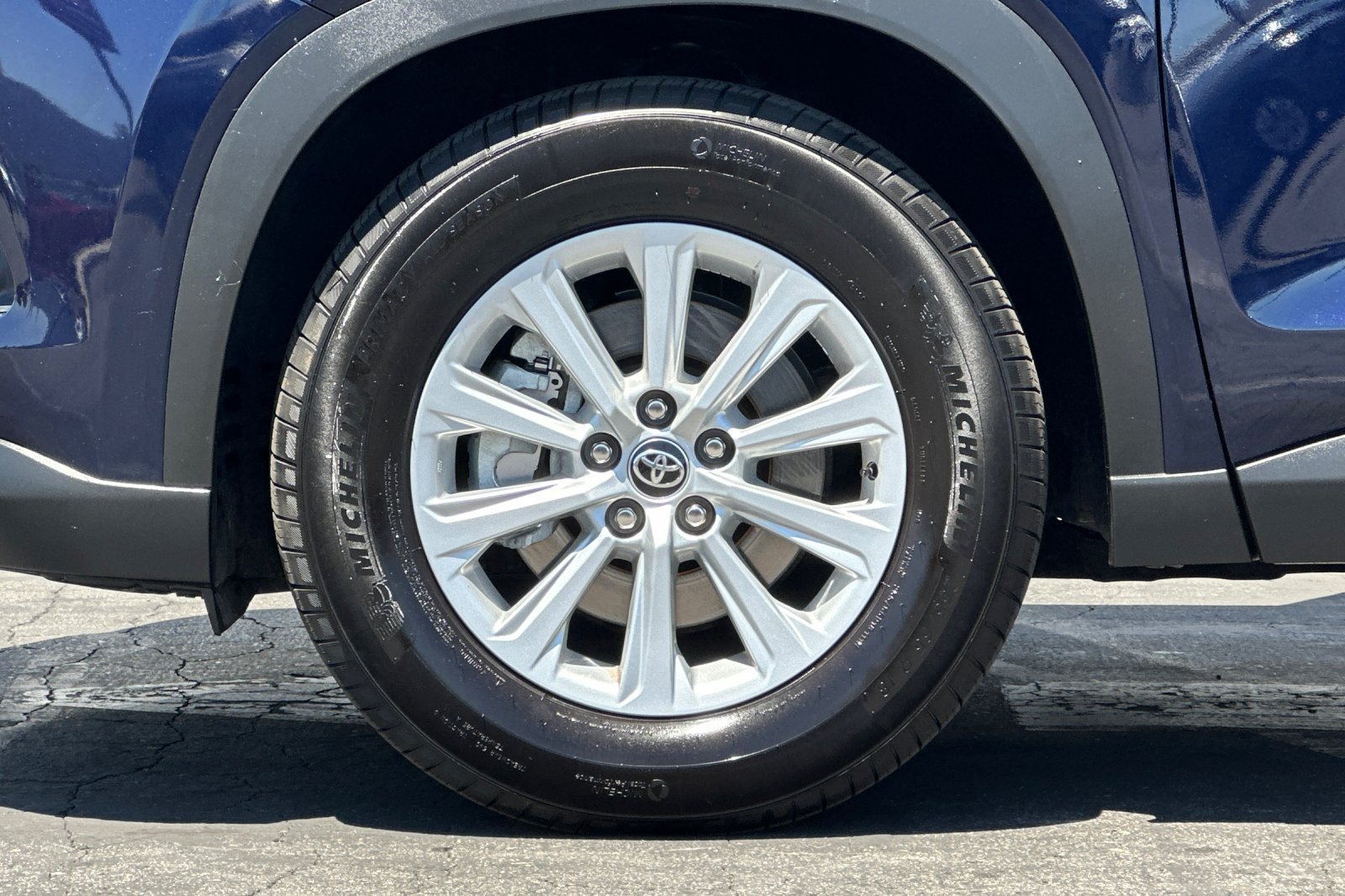 Certified Used 2025 Blueprint Toyota XLE image 27