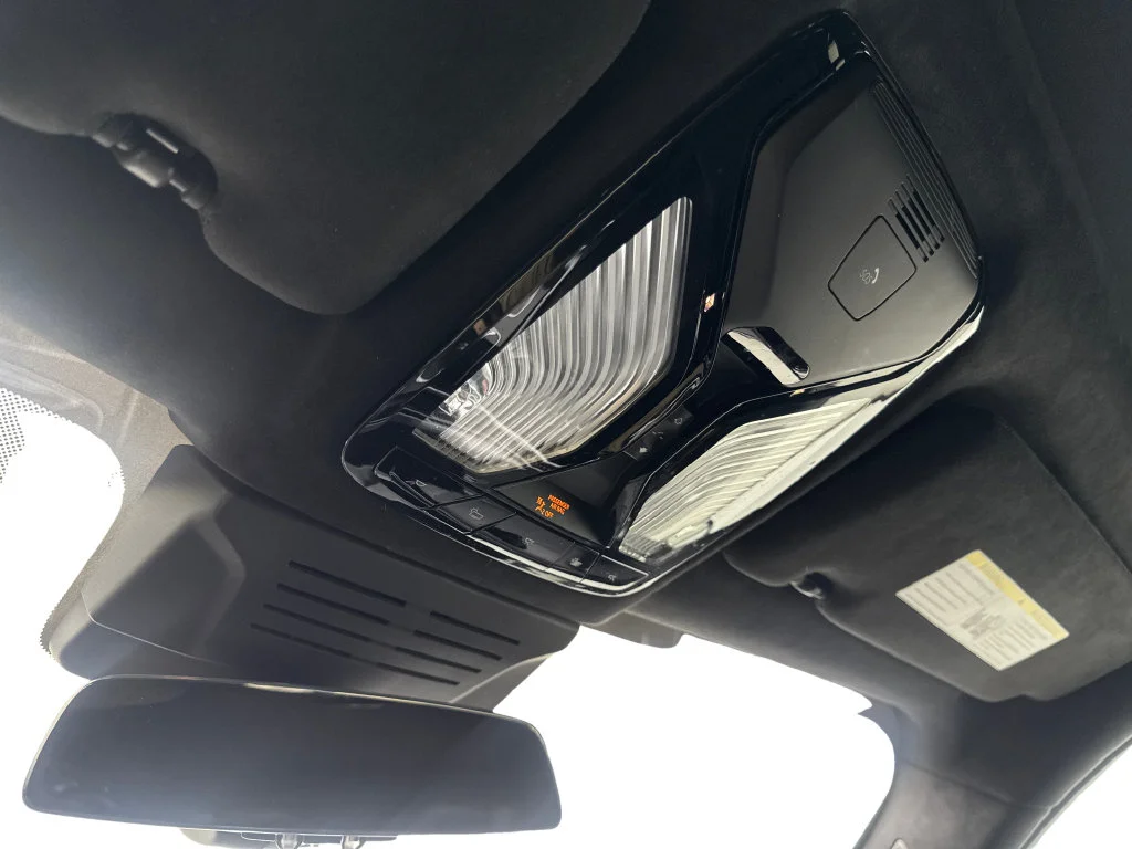 Used 2023 Black BMW xDrive40i image 79