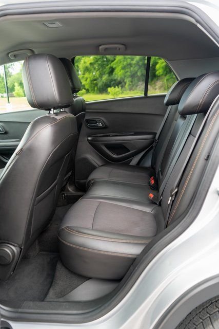 Used 2019 Silver Chevrolet LT image 12