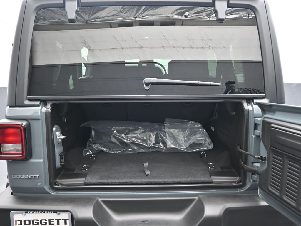 New 2026 Anvil Clearcoat Jeep Sport S image 27