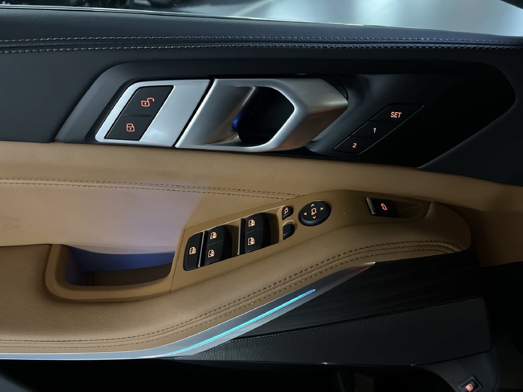 2026 BMW X5 50e - Photo 13