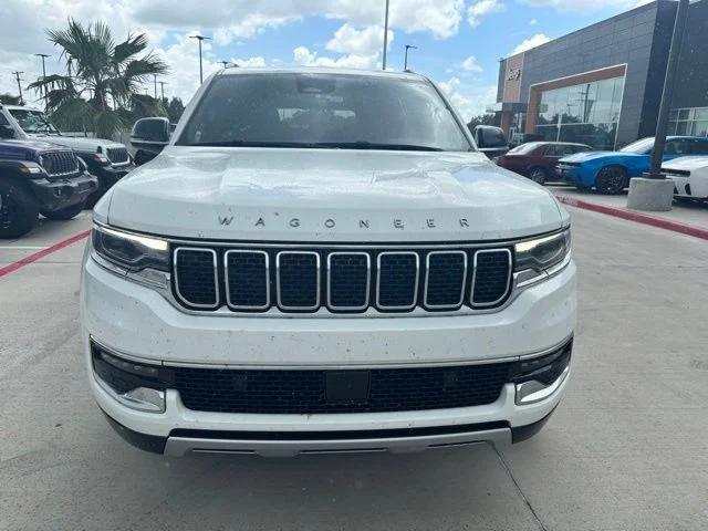 Used 2023 White Jeep Series II image 2