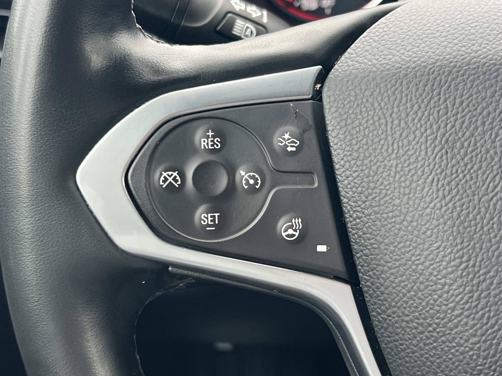 2023 Chevrolet Traverse Premier - Photo 9
