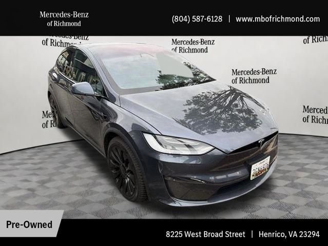 2023 Tesla Model X Long Range's photo