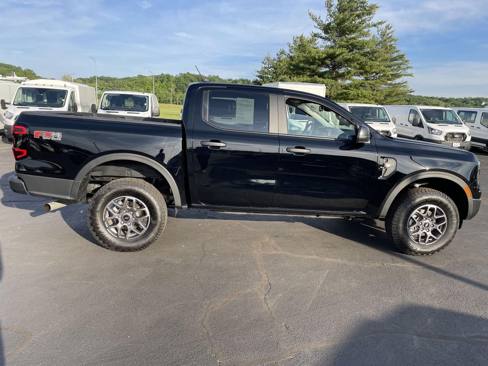 Used 2025 Shadow Black Ford XLT image 8