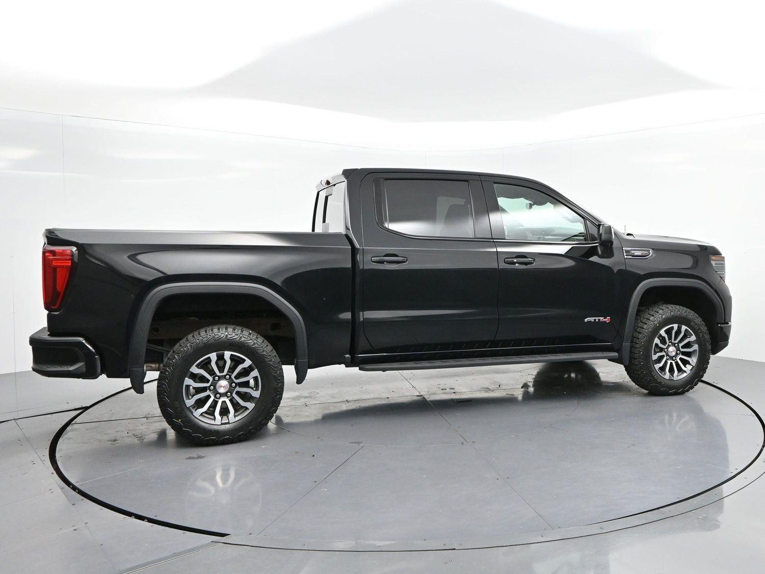 Used 2023 Onyx Black GMC AT4 image 8