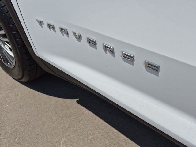 2025 Chevrolet Traverse LT - Photo 28