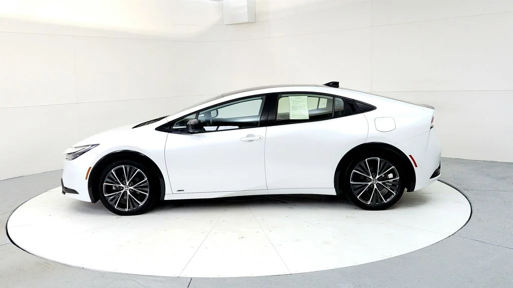 Certified Used 2023 Beige Toyota Limited image 3