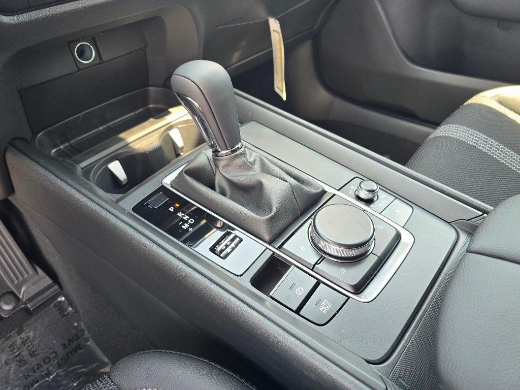 New 2026 Jet Black Mica Mazda 2.5 S Meridian Edition image 19