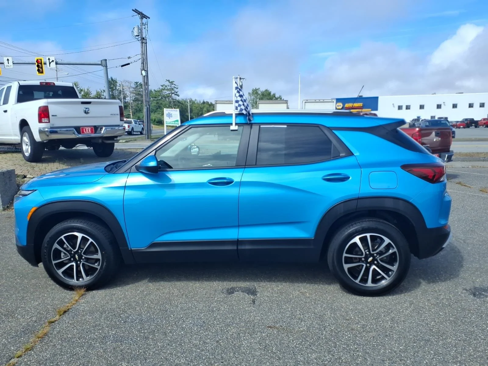 Used 2025 Marina Blue Chevrolet LT image 7