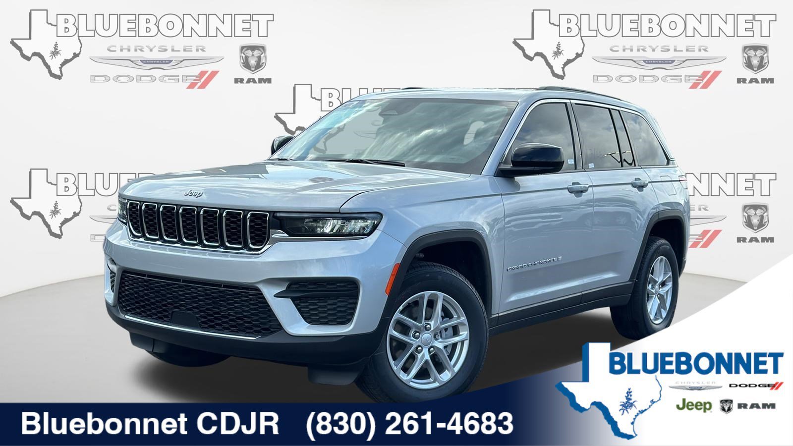 New 2026 Silver Zynith Exterior Paint Jeep Laredo X image 1