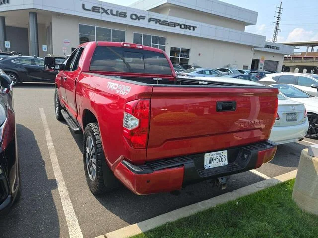 Used 2018 Red Toyota SR5 image 3