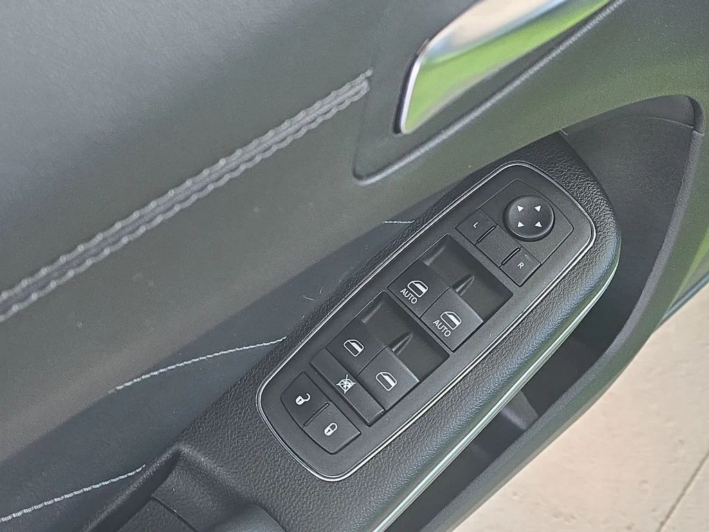 2023 Dodge Charger Scat Pack - Photo 19