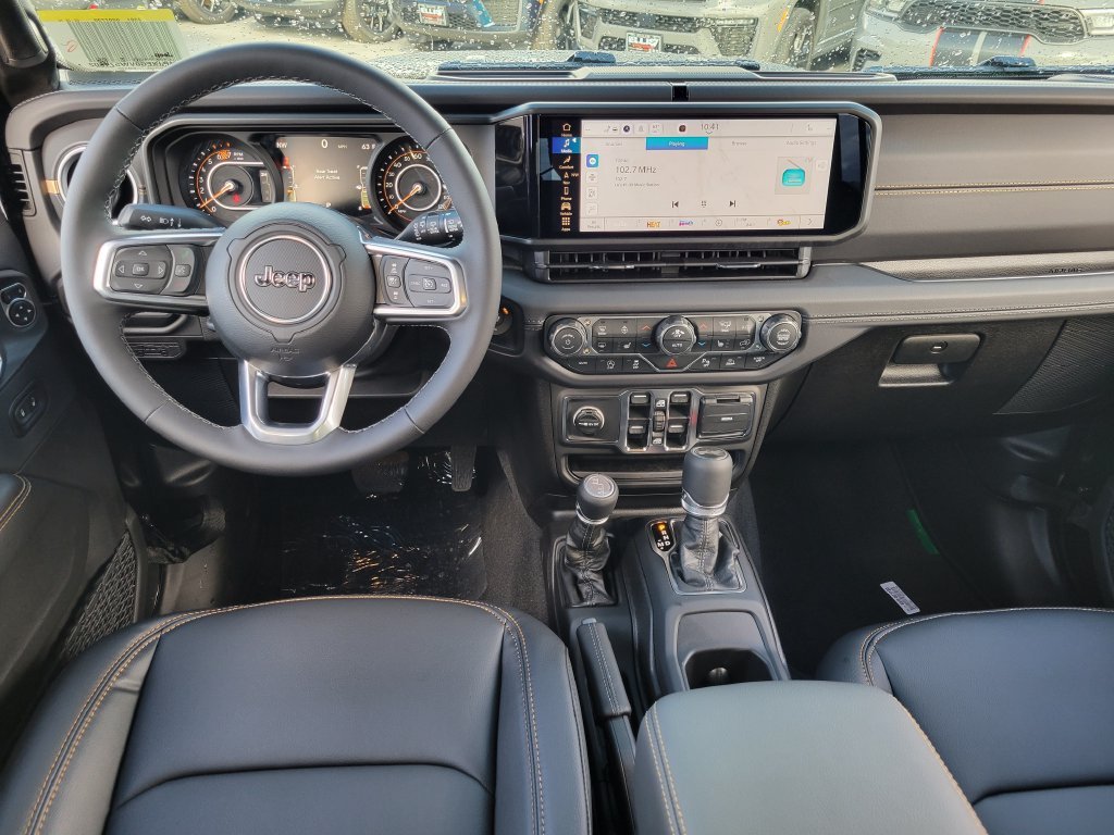 2027 Jeep Wrangler 4-Door photo 4