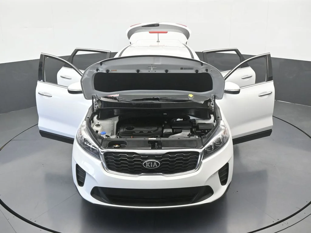 Used 2020 Snow White Pearl Kia LX image 64