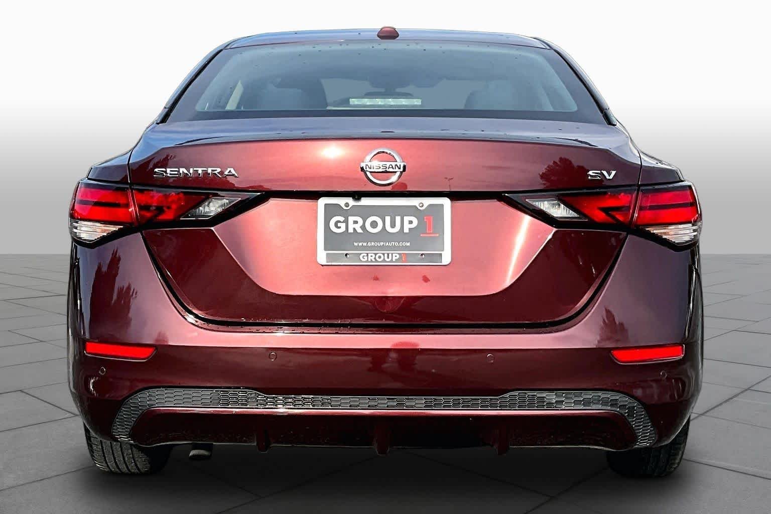 Used 2023 Rosewood Metallic Nissan SV image 5