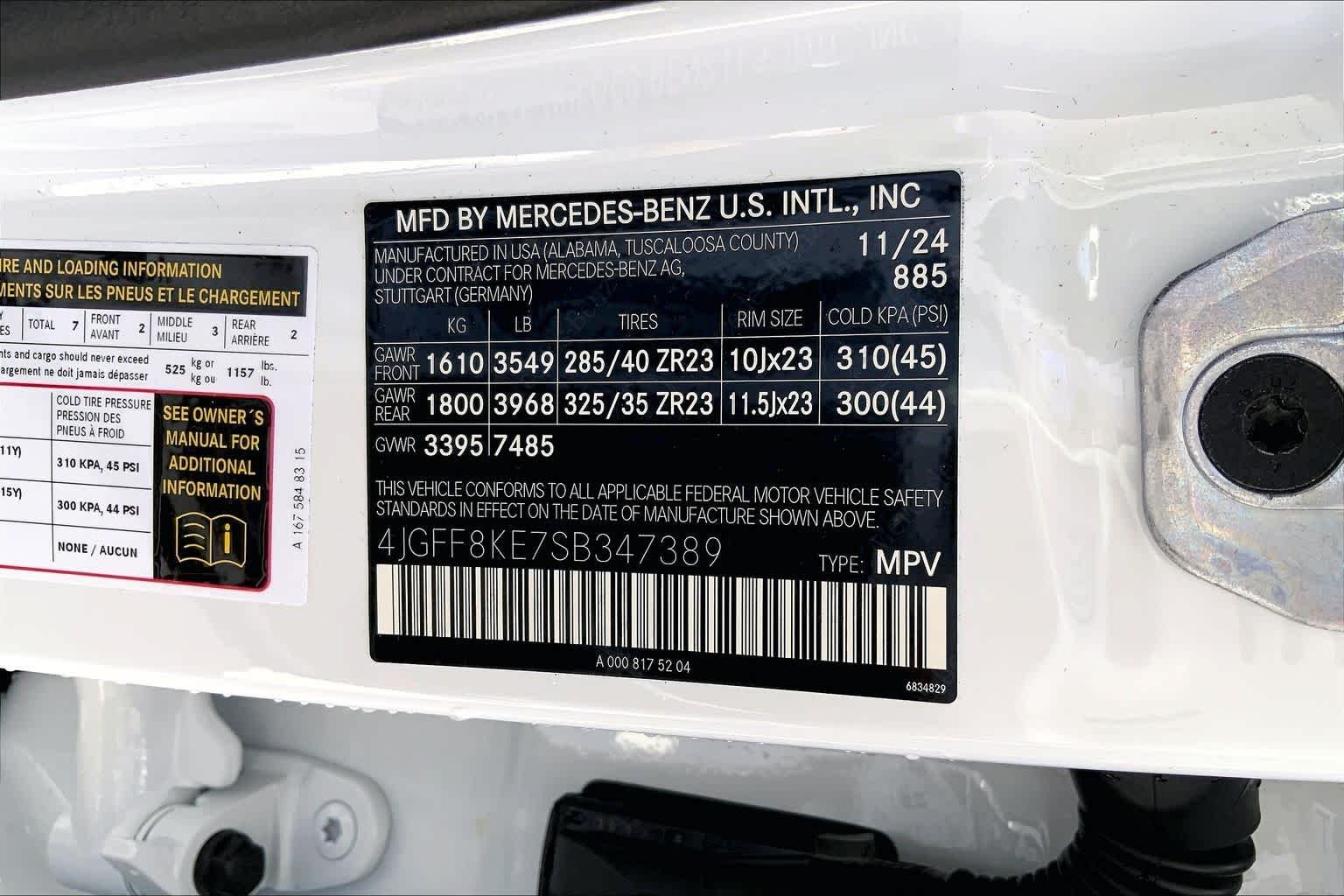 Used 2025 MANUFAKTUR Moonlight White Metallic Mercedes-Benz AMG® GLS 63 image 37