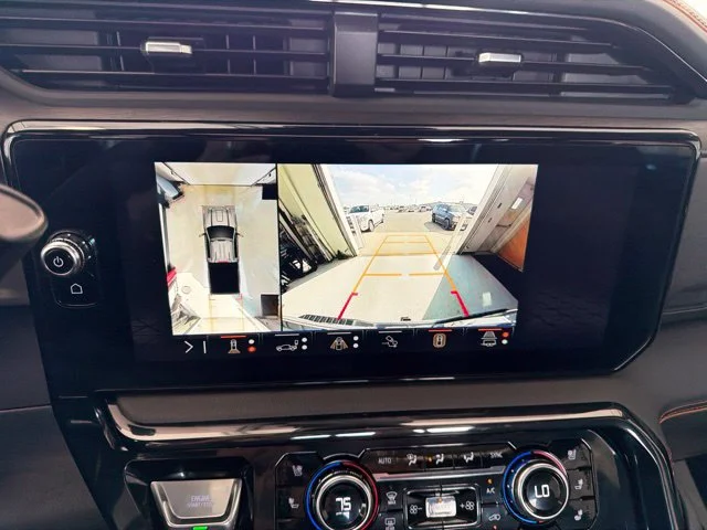Used 2025 Gray GMC AT4 image 4