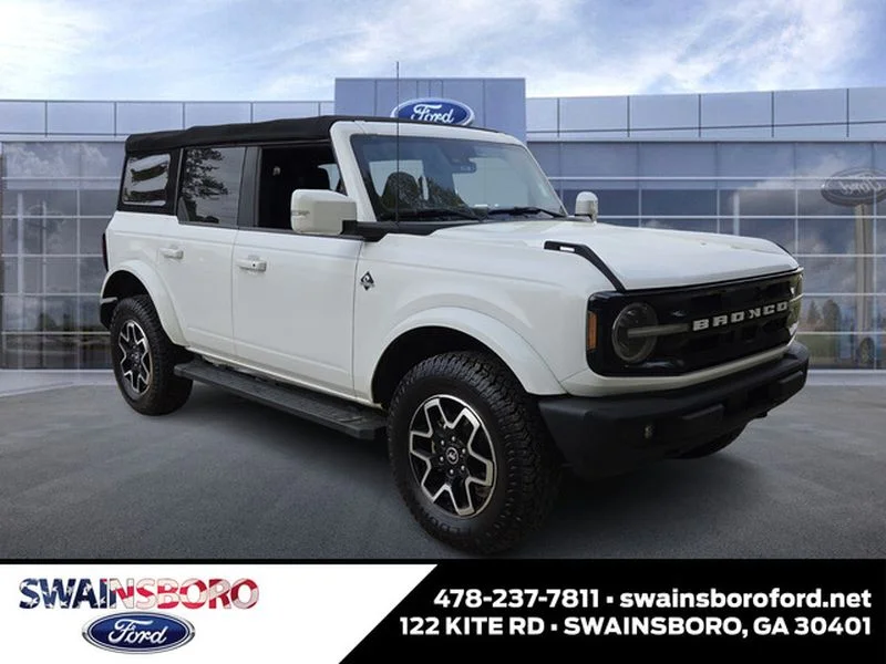 2022 Ford Bronco Outer Banks 4x4's photo