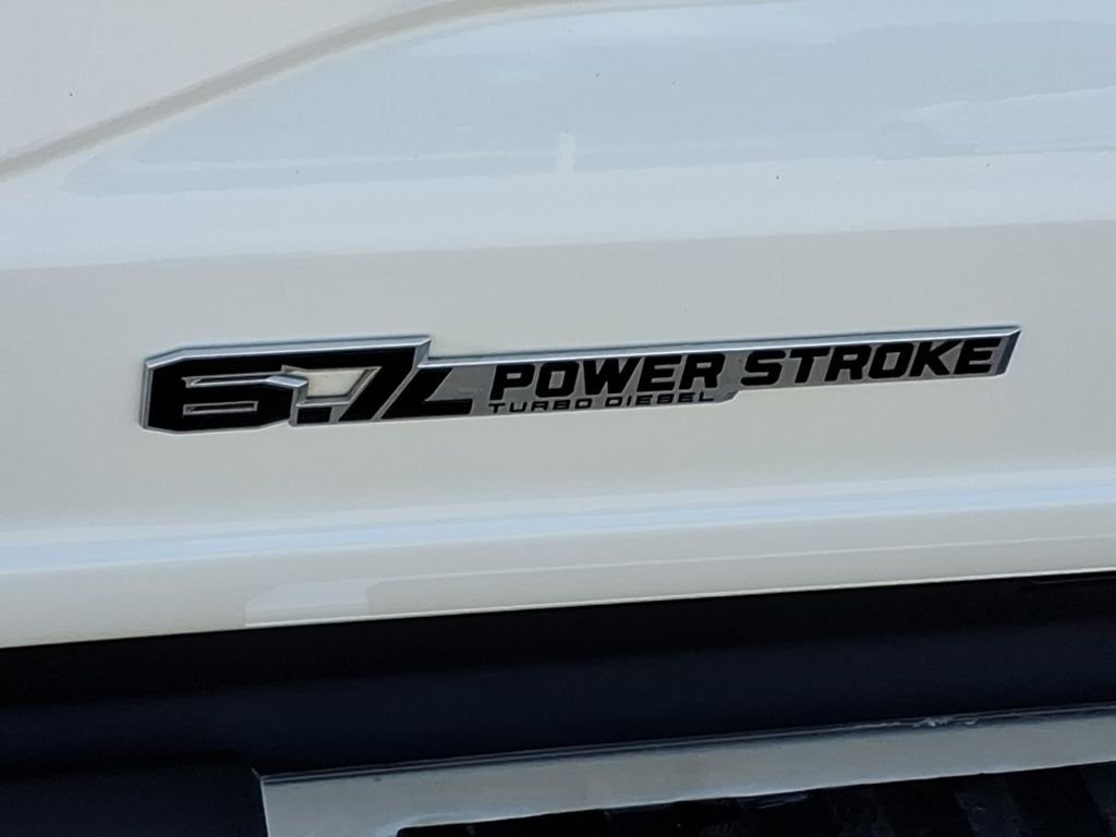 Used 2023 White Ford Lariat image 11