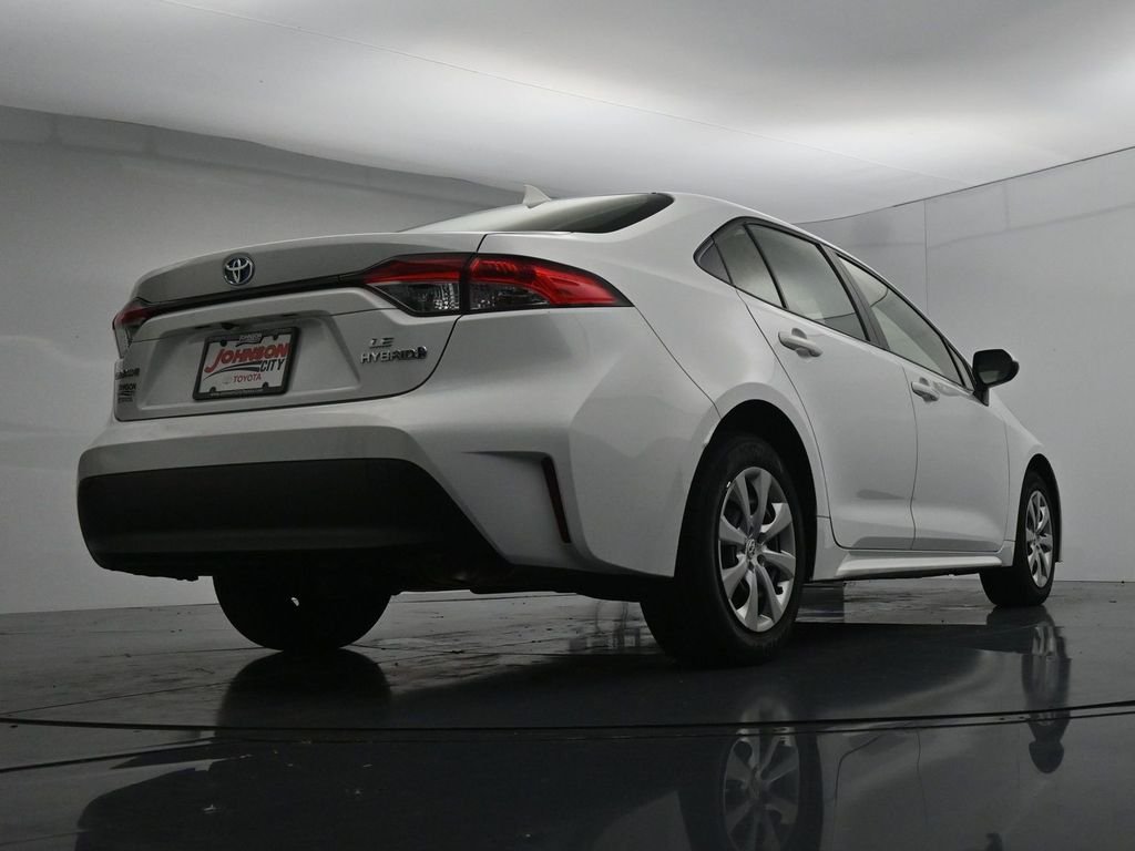 Used 2024 White Toyota LE image 40