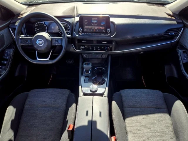 Used 2021 Black Nissan S image 14