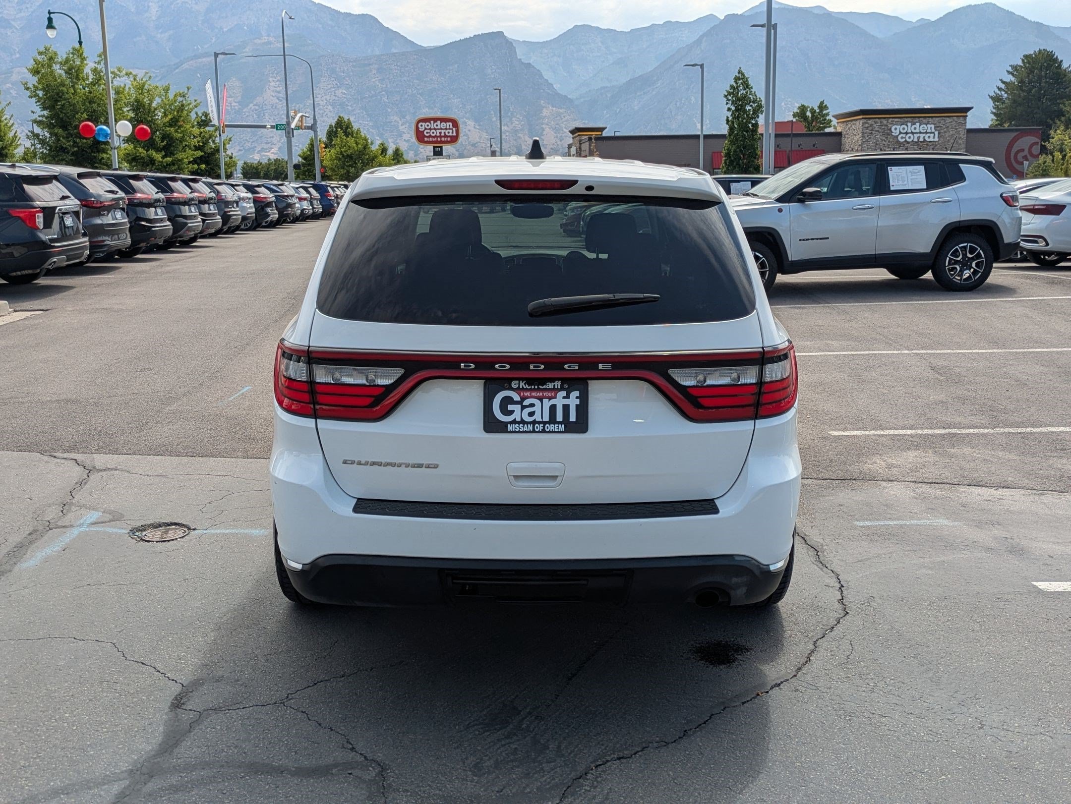 Used 2019 White Knuckle Clearcoat Dodge SXT image 4