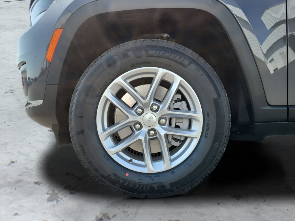 2025 Jeep Grand Cherokee L Laredo - Photo 14