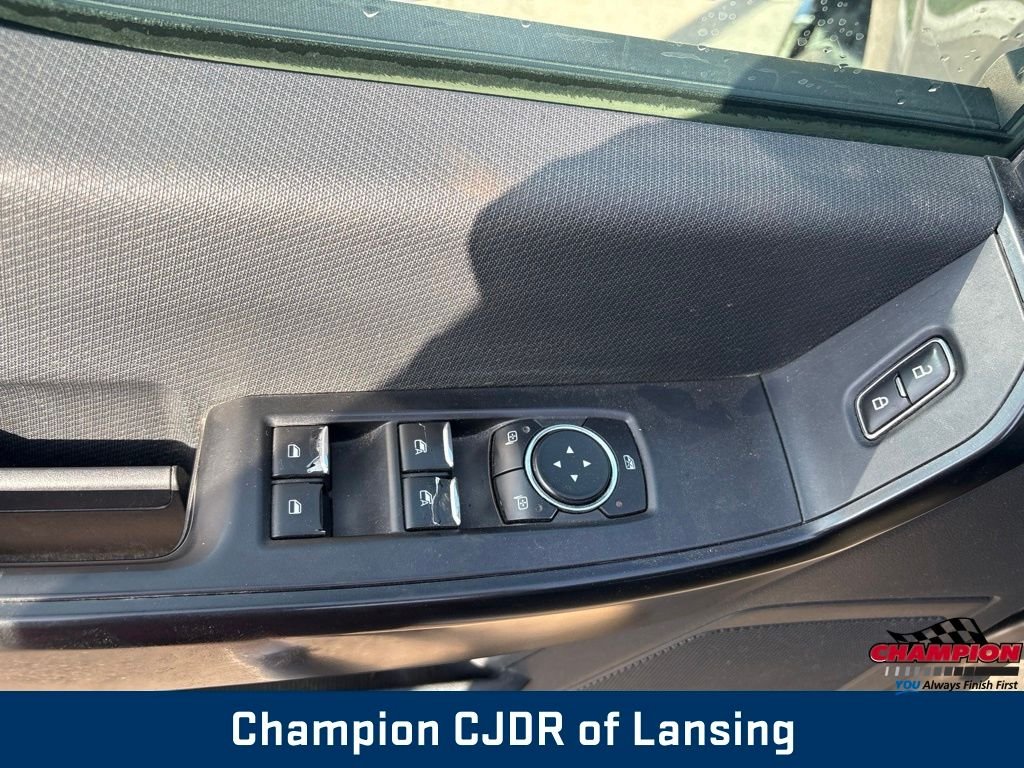 Used 2021 Gray Ford XL image 15