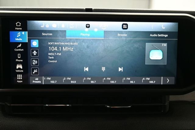 Used 2024 Blue Jeep Sport S image 22