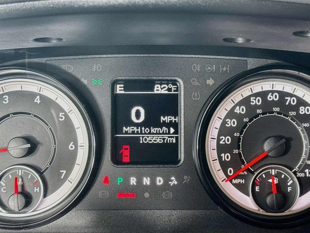 Used 2018 Bright White Clearcoat Ram SLT image 15