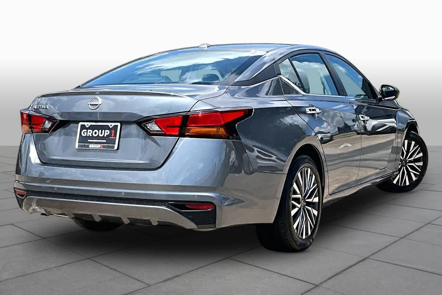 Used 2025 Gun Metallic Nissan SV image 12