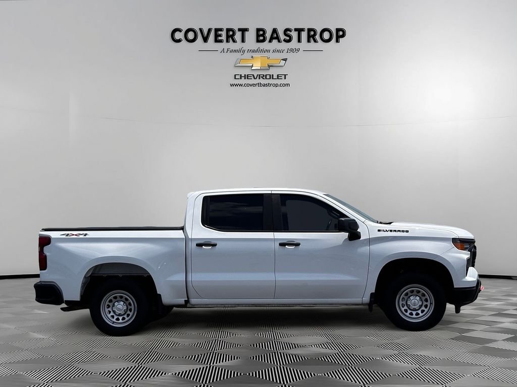 Used 2024 White Chevrolet WT image 9
