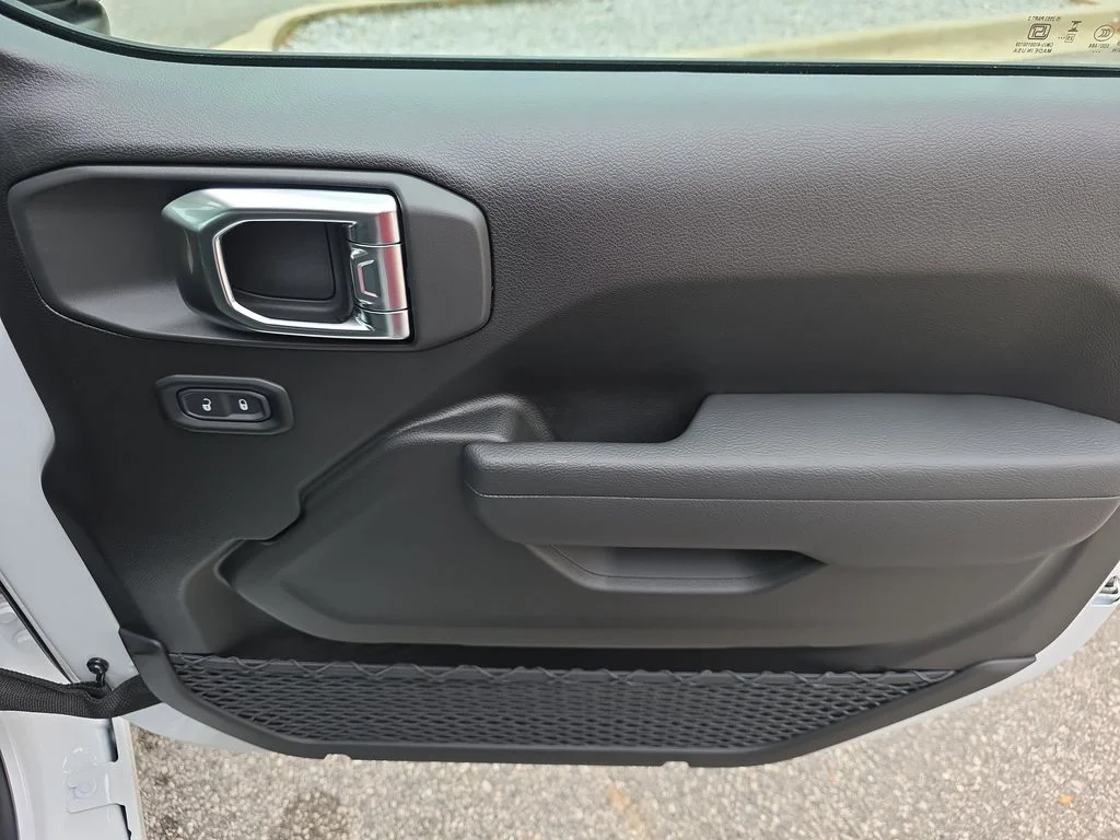 2026 Jeep Wrangler 2-Door Sport S - Photo 31