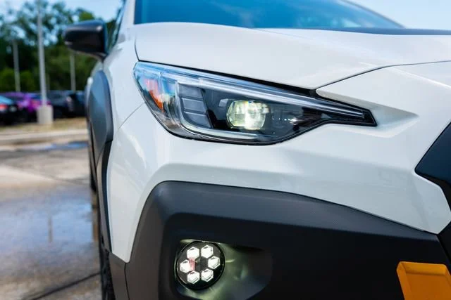 New 2026 Crystal White Pearl Subaru Wilderness image 22