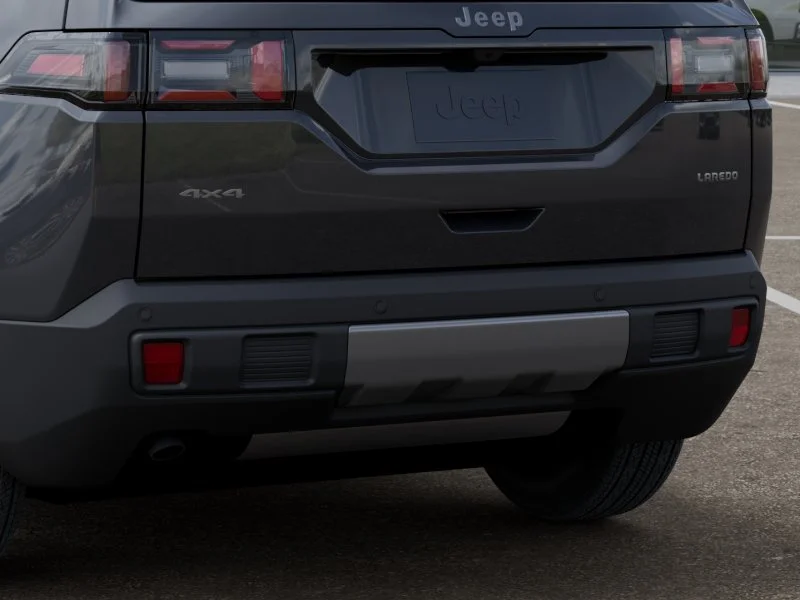 New 2026 Sting-Gray Clear-Coat Exterior Paint Jeep Laredo image 41