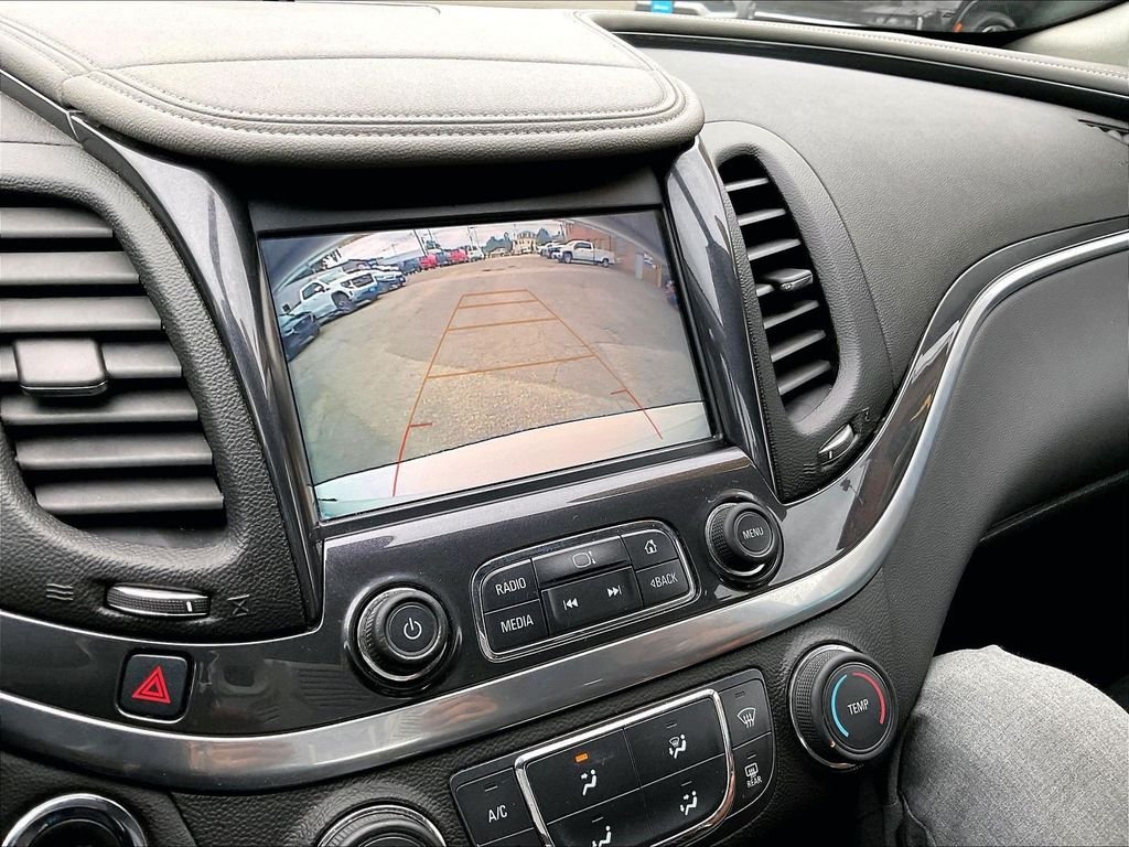 Used 2019 White Chevrolet LS image 19
