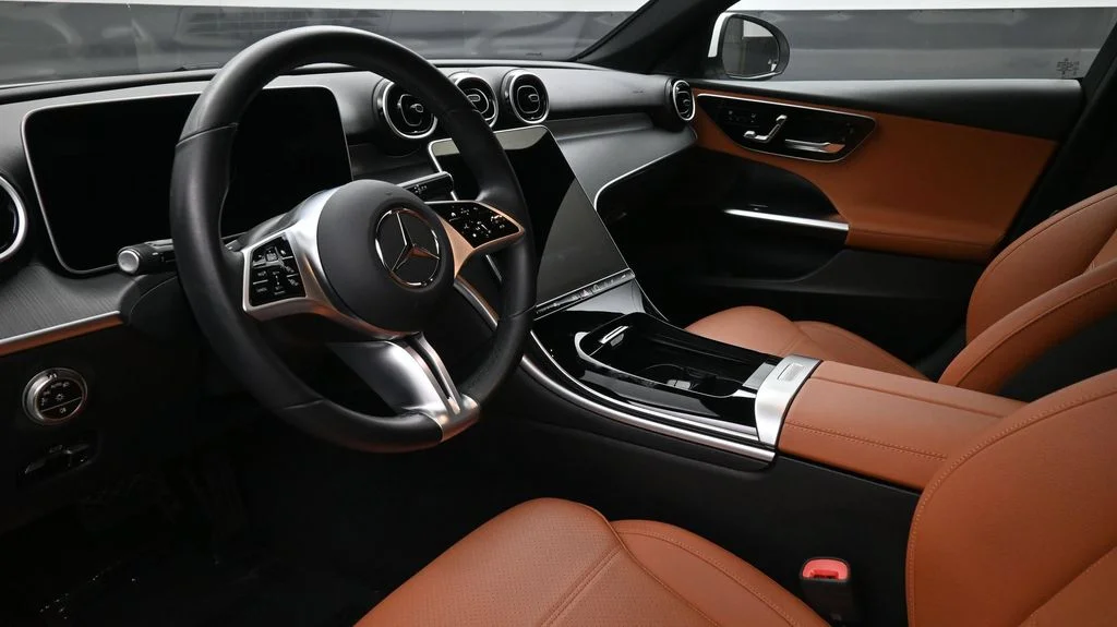 Used 2025 White Mercedes-Benz C 300 image 7