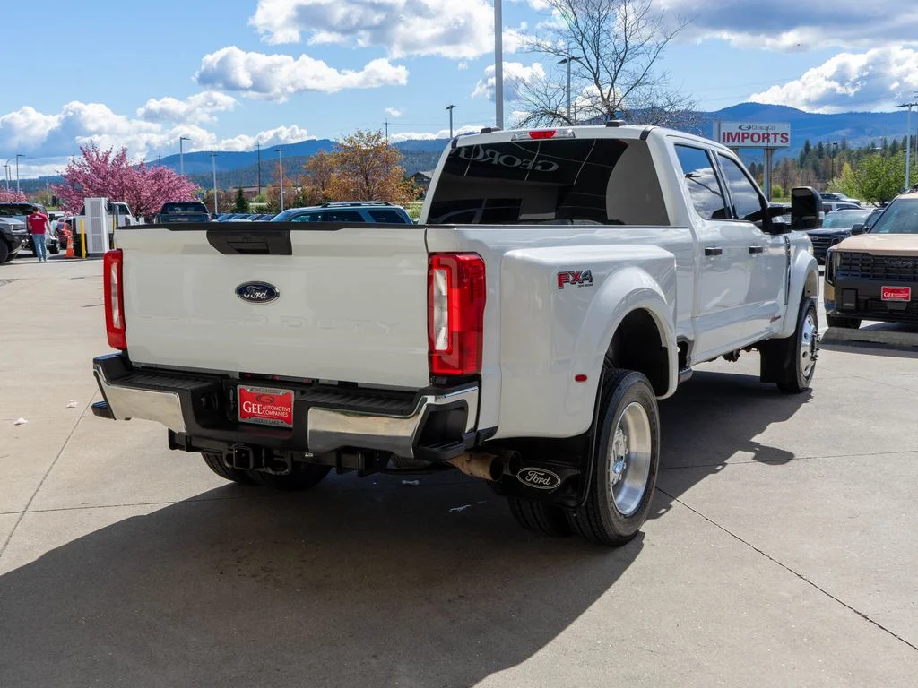 Used 2023 White Ford XLT image 7