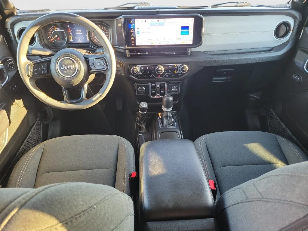 Photo 18