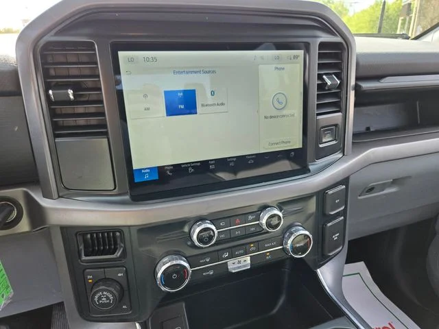 Used 2025 Red Ford XLT image 26