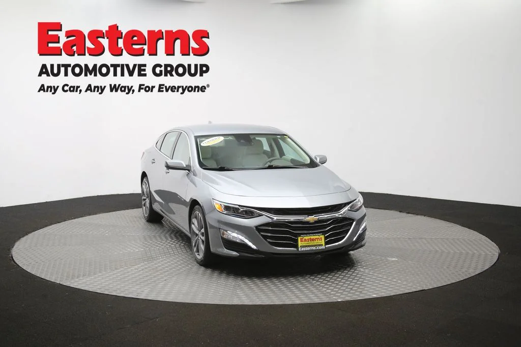 Used 2024 Gray Chevrolet LT image 52
